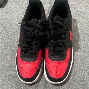 Nike Black and Red Low-Top Sneakers
